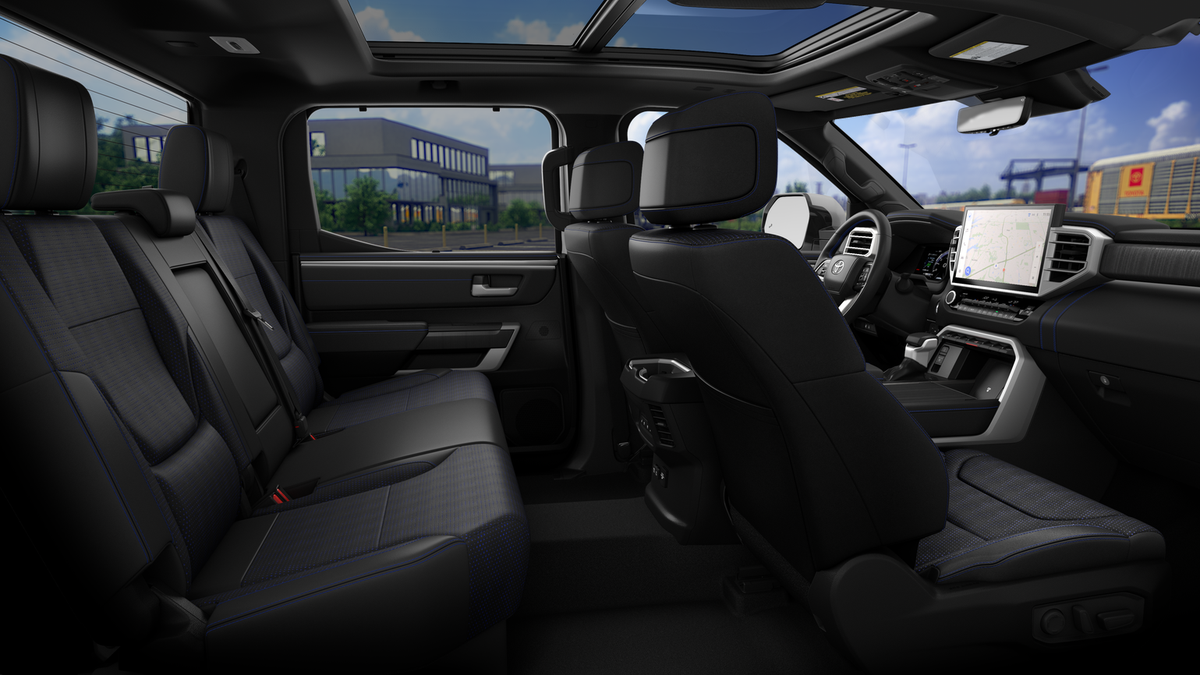 2026 Toyota Tundra i-FORCE MAX Platinum i-FORCE MAX