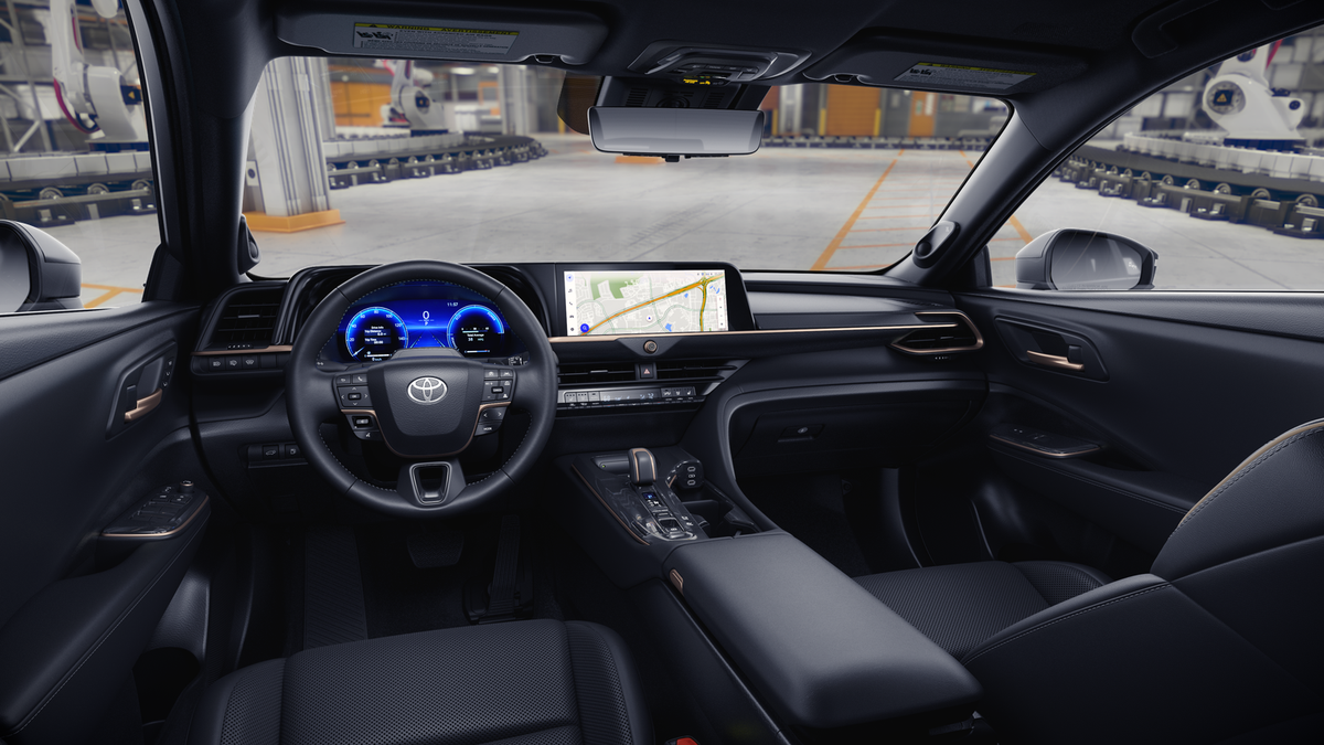 2026 Toyota Toyota Crown Signia Limited