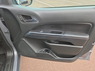 2022 GMC Canyon 4WD AT4 w/Leather