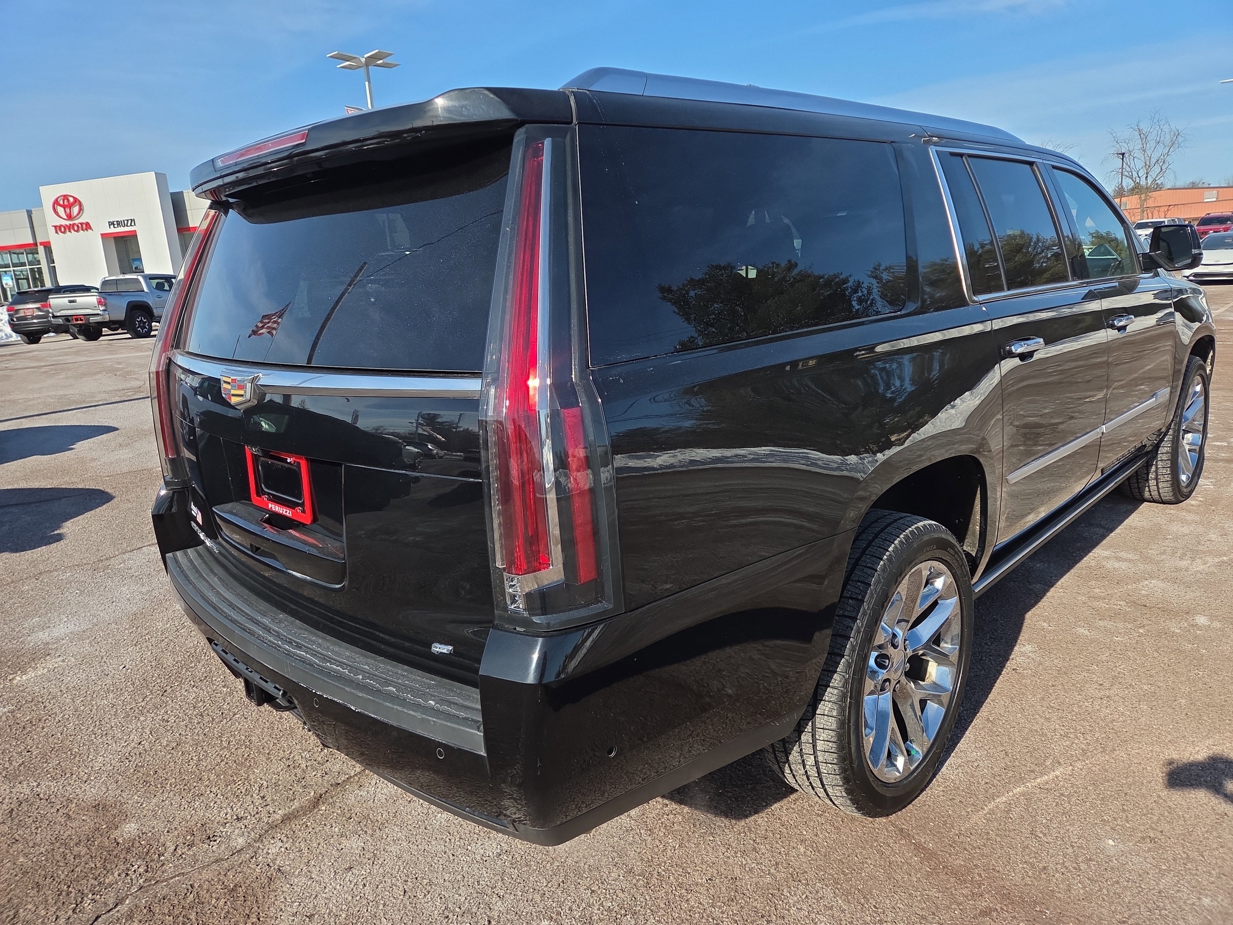 2020 Cadillac Escalade ESV Platinum