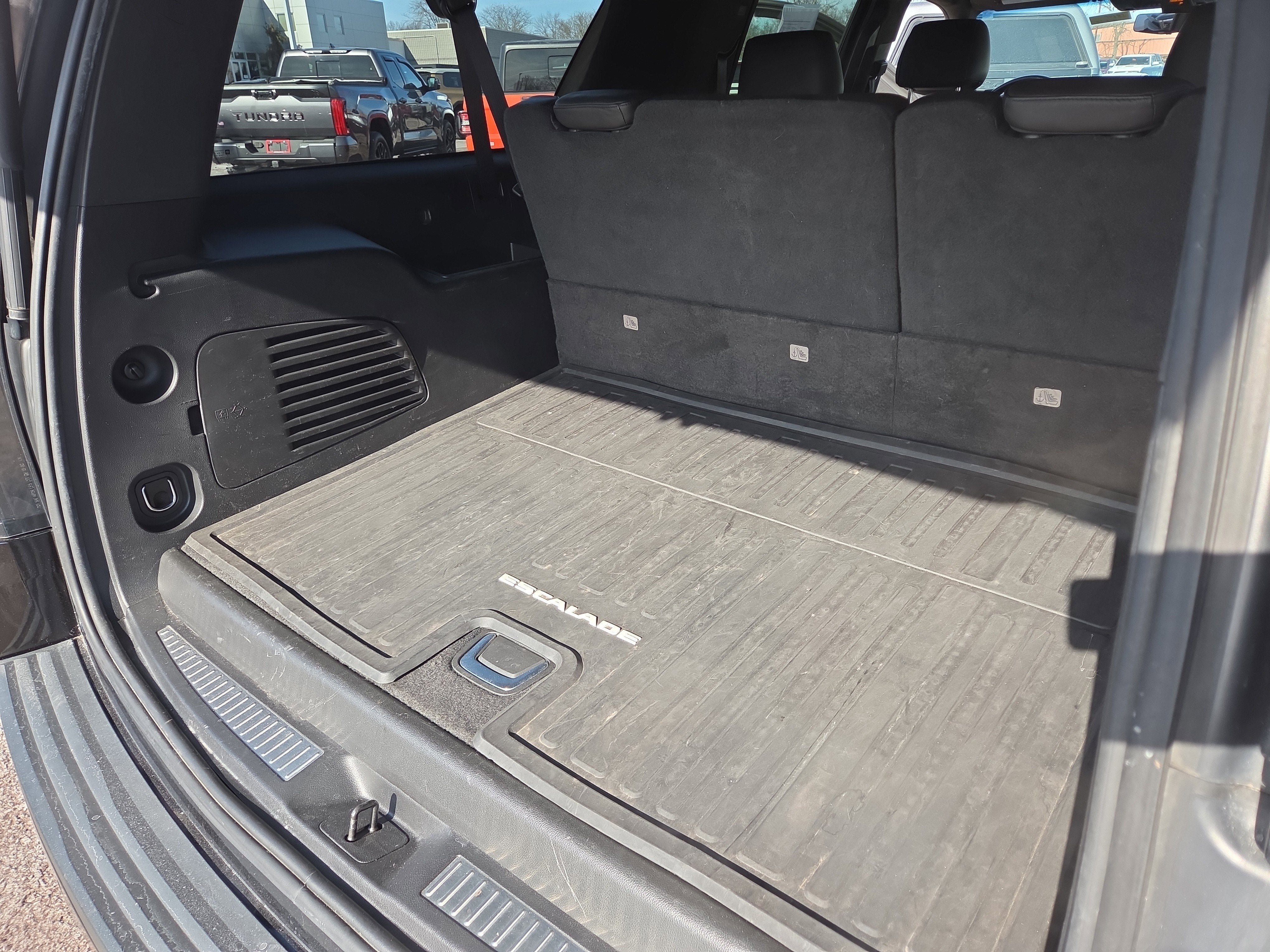 2020 Cadillac Escalade ESV Platinum