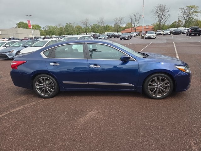 2016 Nissan Altima 2.5 SR
