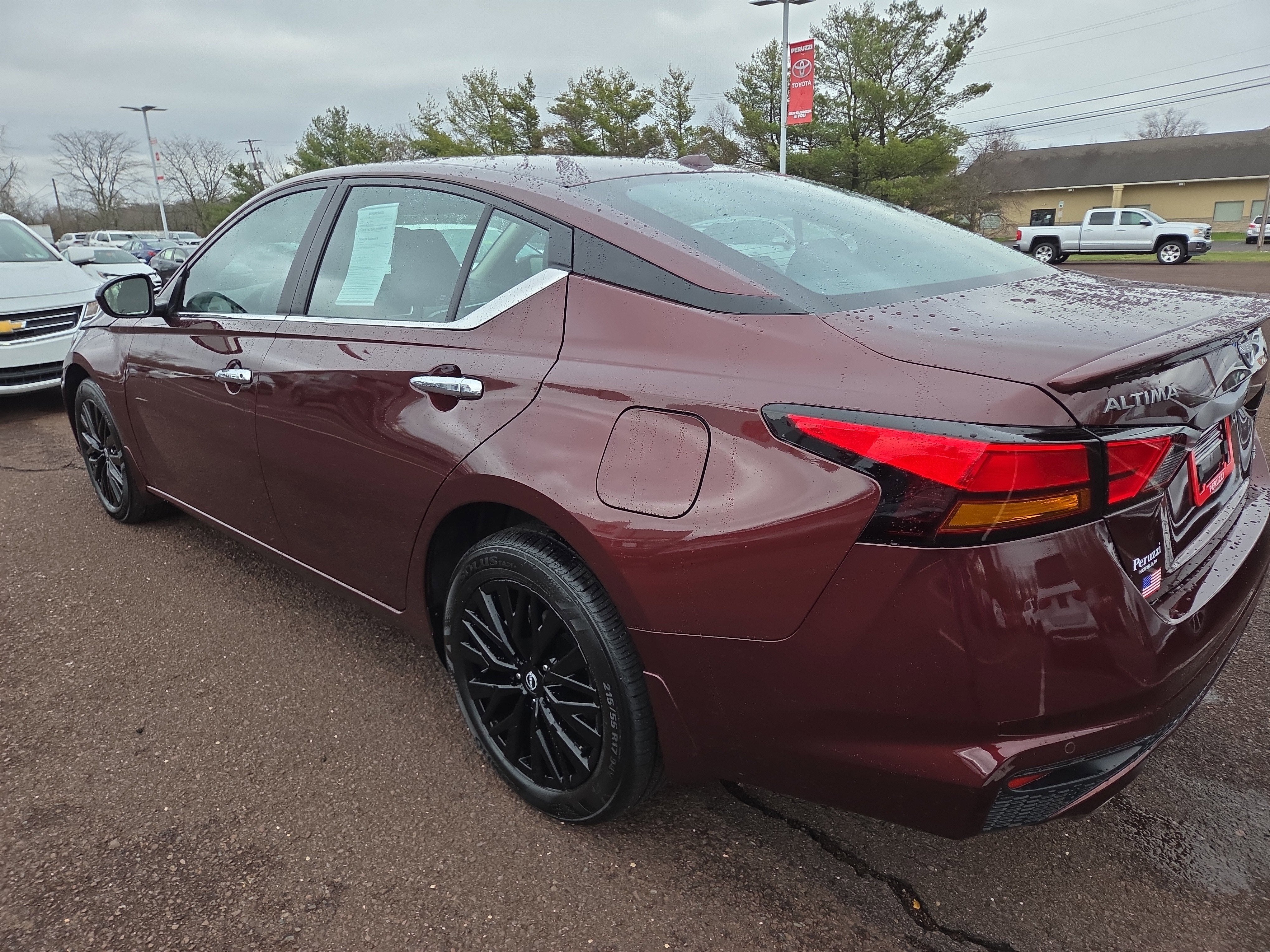 2025 Nissan Altima SV