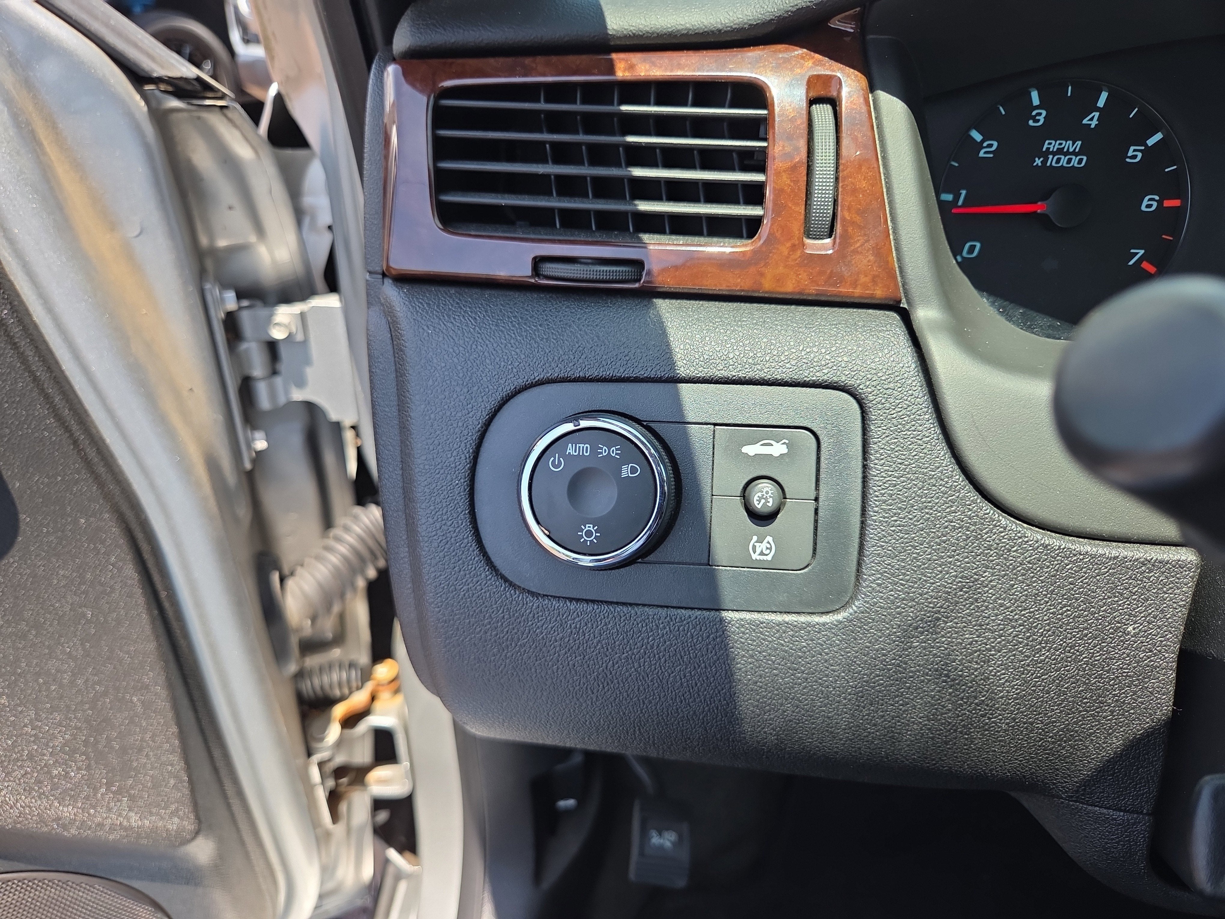 2011 Chevrolet Impala LS Retail