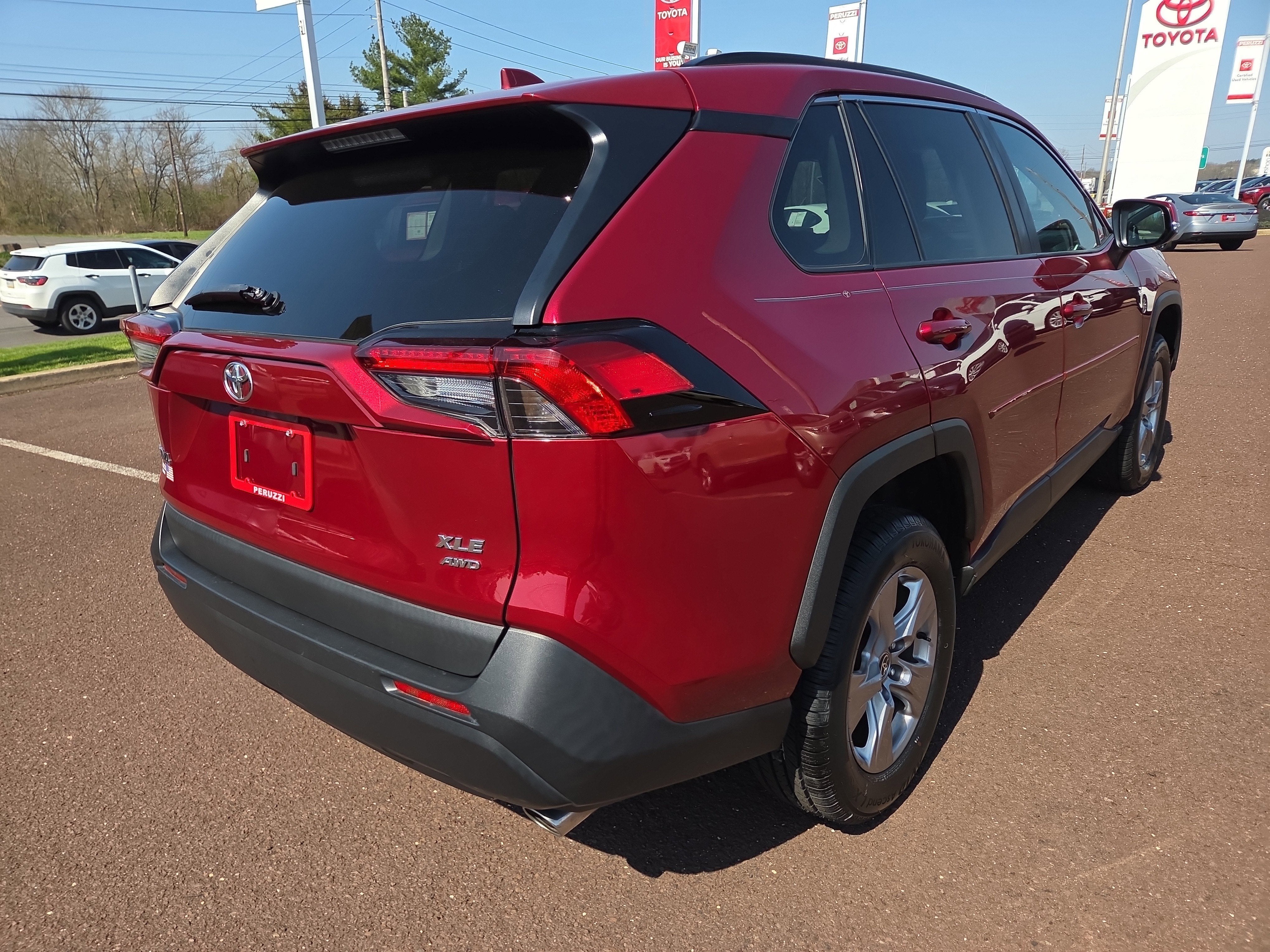 2022 Toyota RAV4 XLE