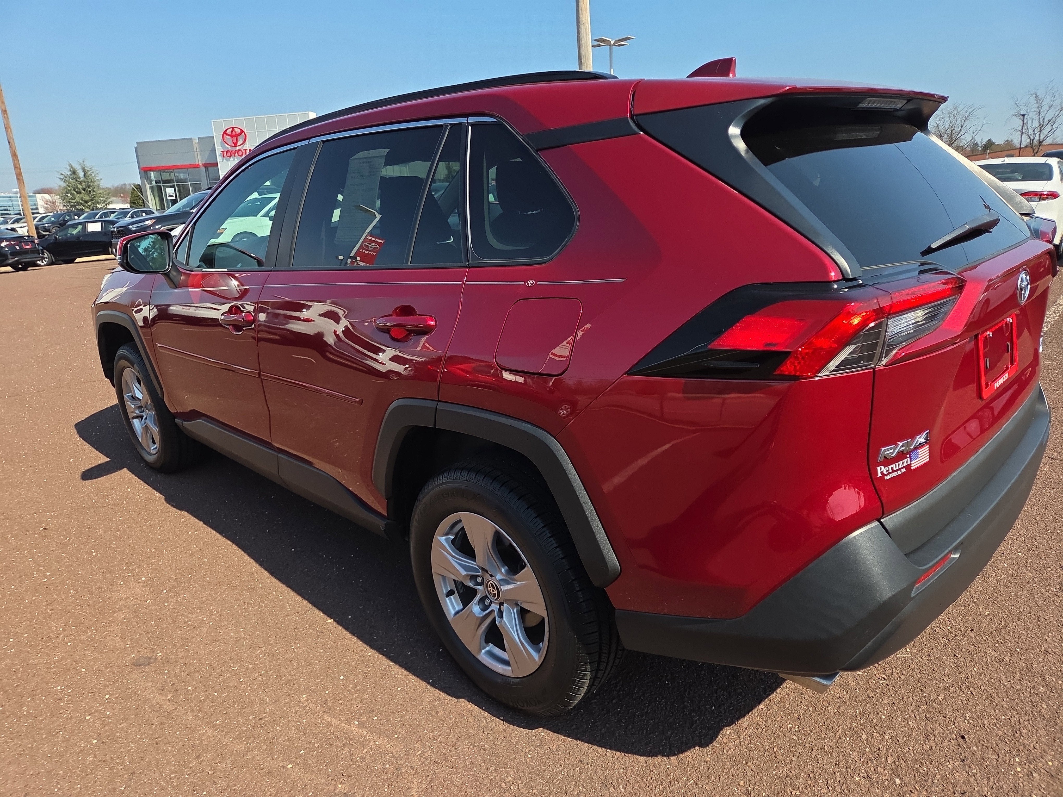 2022 Toyota RAV4 XLE