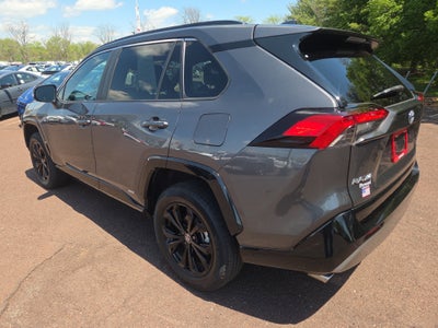 2022 Toyota RAV4 Hybrid SE
