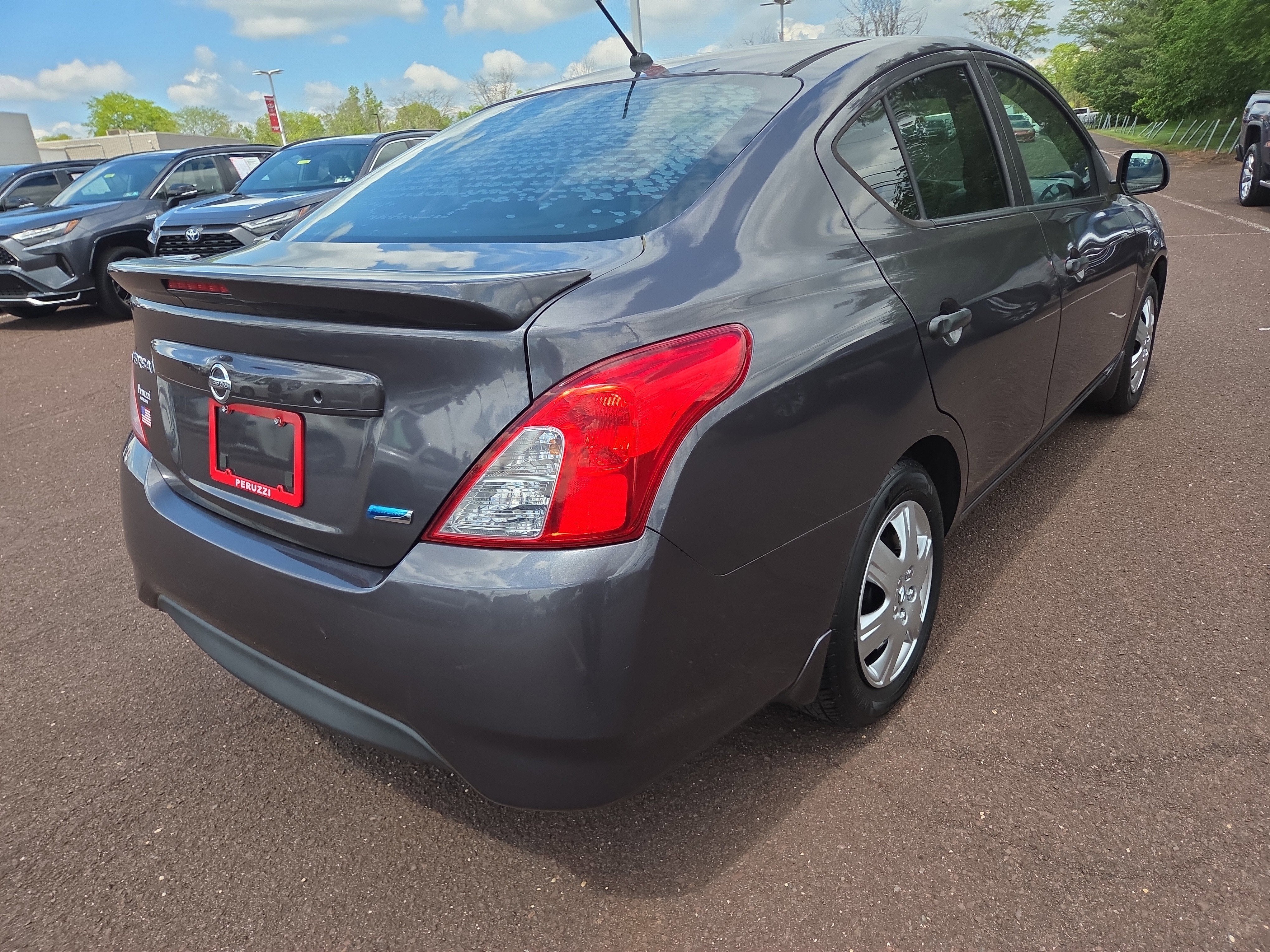 2015 Nissan Versa S Plus