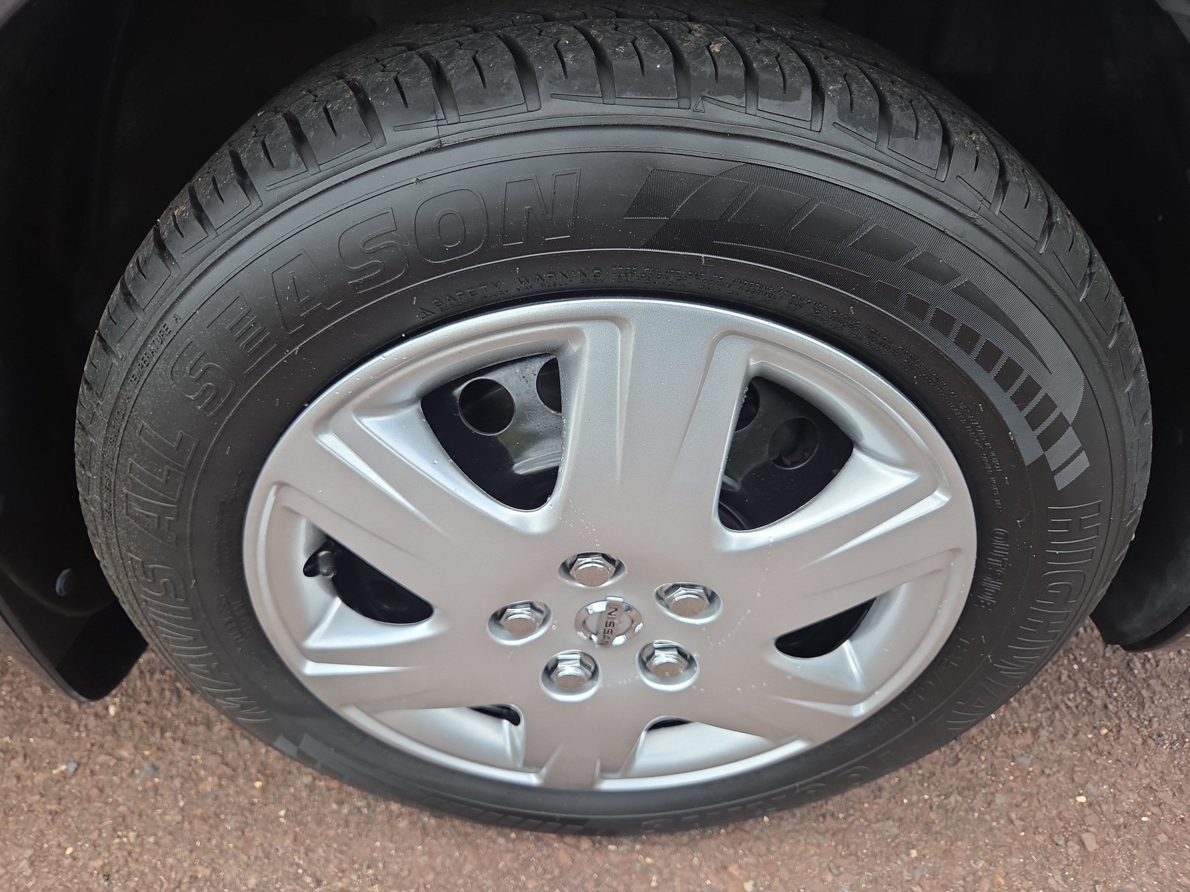2015 Nissan Versa S Plus