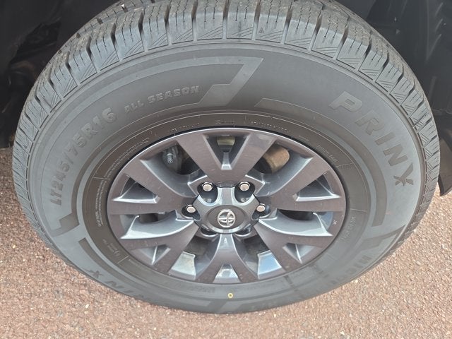 2023 Toyota Tacoma SR5