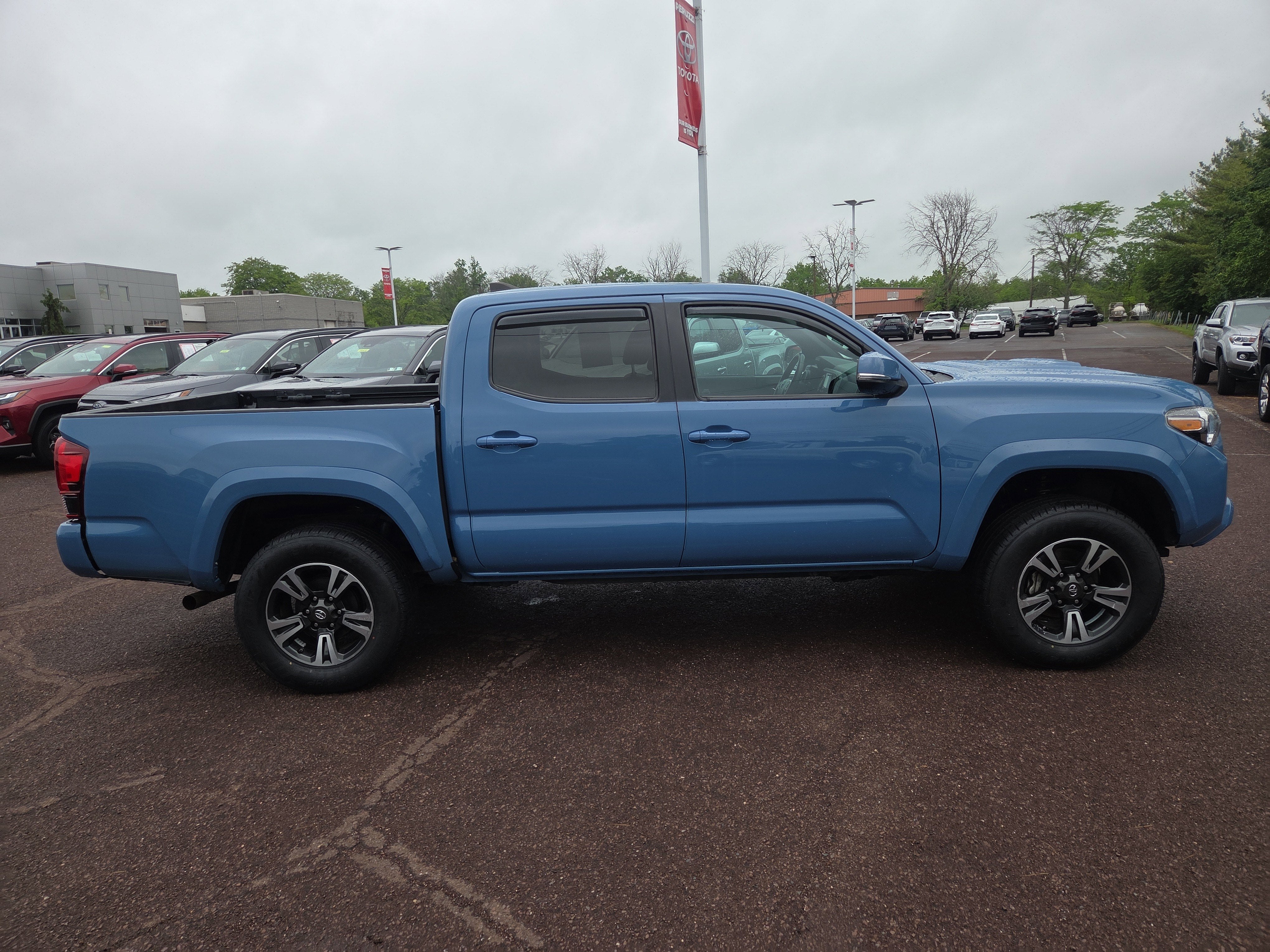 2019 Toyota Tacoma TRD Sport