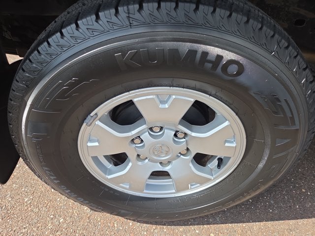 2014 Toyota Tacoma 4WD Double Cab V6 AT (Natl)