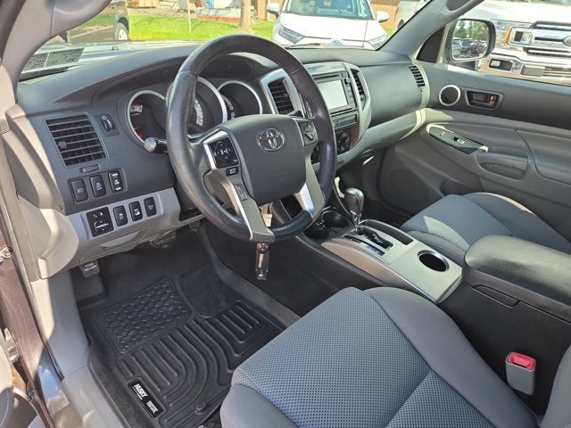 2014 Toyota Tacoma 4WD Double Cab V6 AT (Natl)
