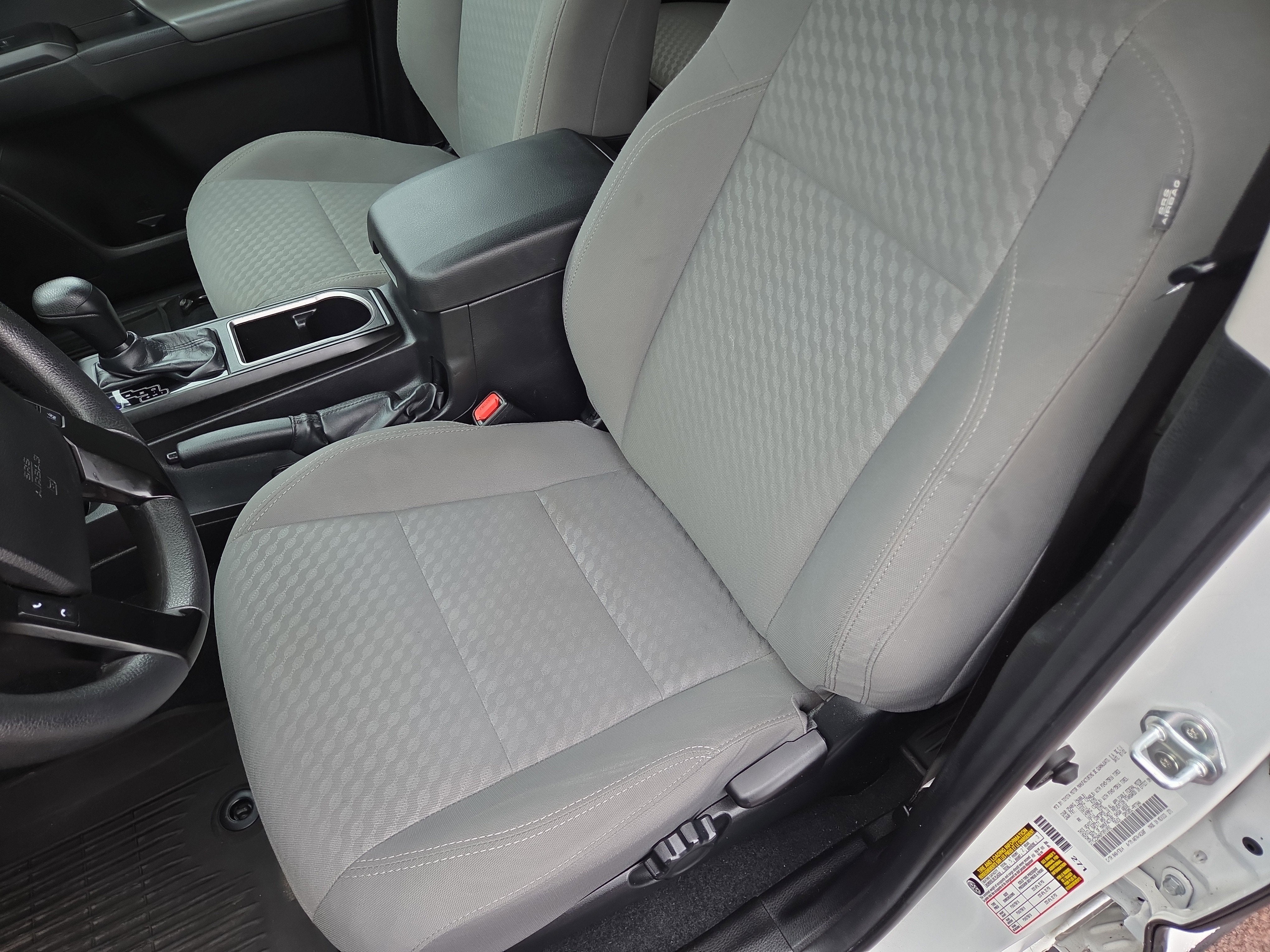 2022 Toyota Tacoma SR