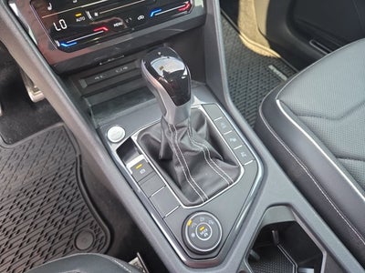 2024 Volkswagen Tiguan SEL R-Line
