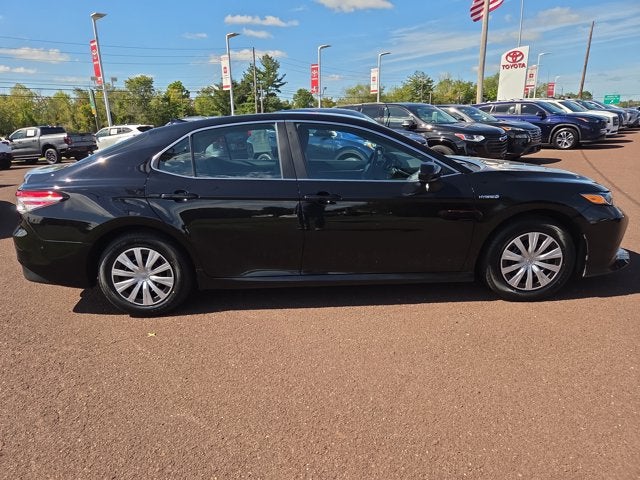 2020 Toyota Camry Hybrid LE
