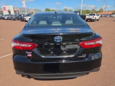 2020 Toyota Camry Hybrid LE