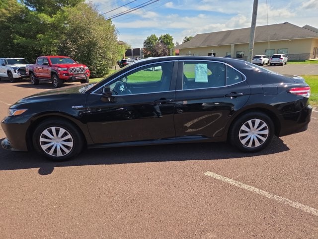 2020 Toyota Camry Hybrid LE