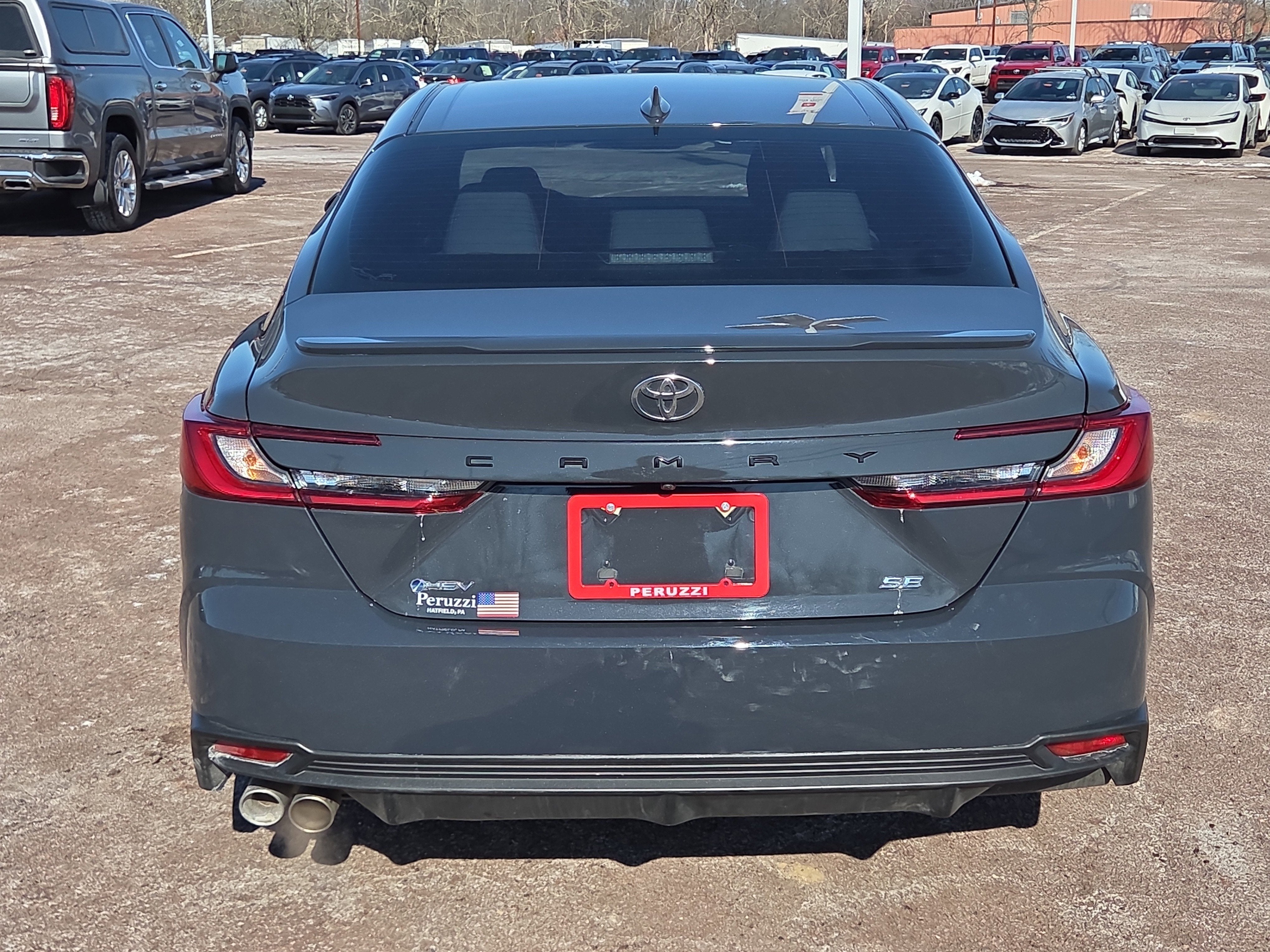 2025 Toyota Camry SE