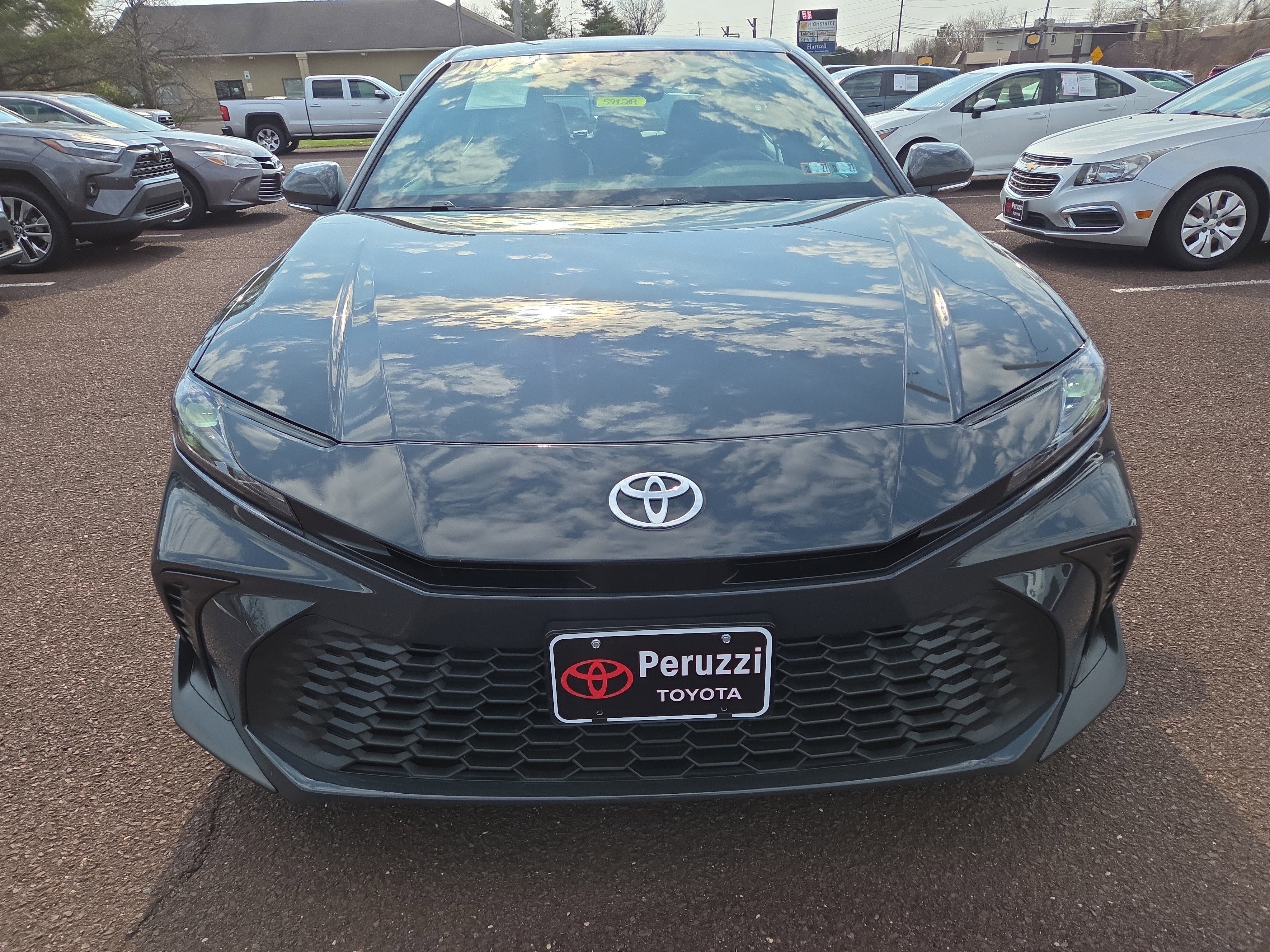 2025 Toyota Camry SE