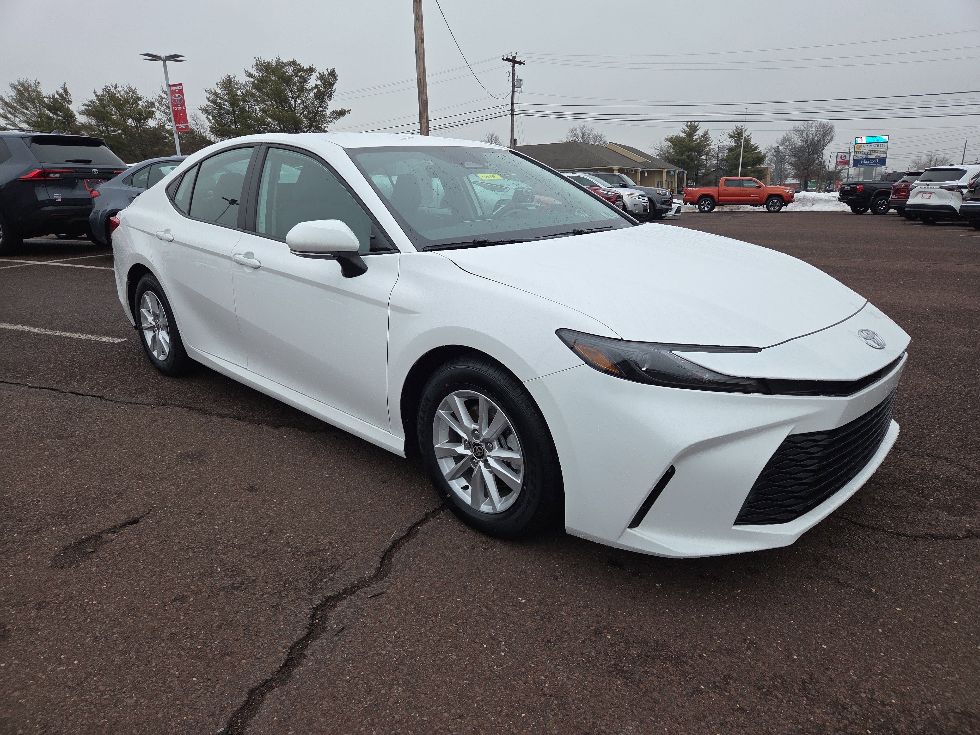 2025 Toyota Camry LE