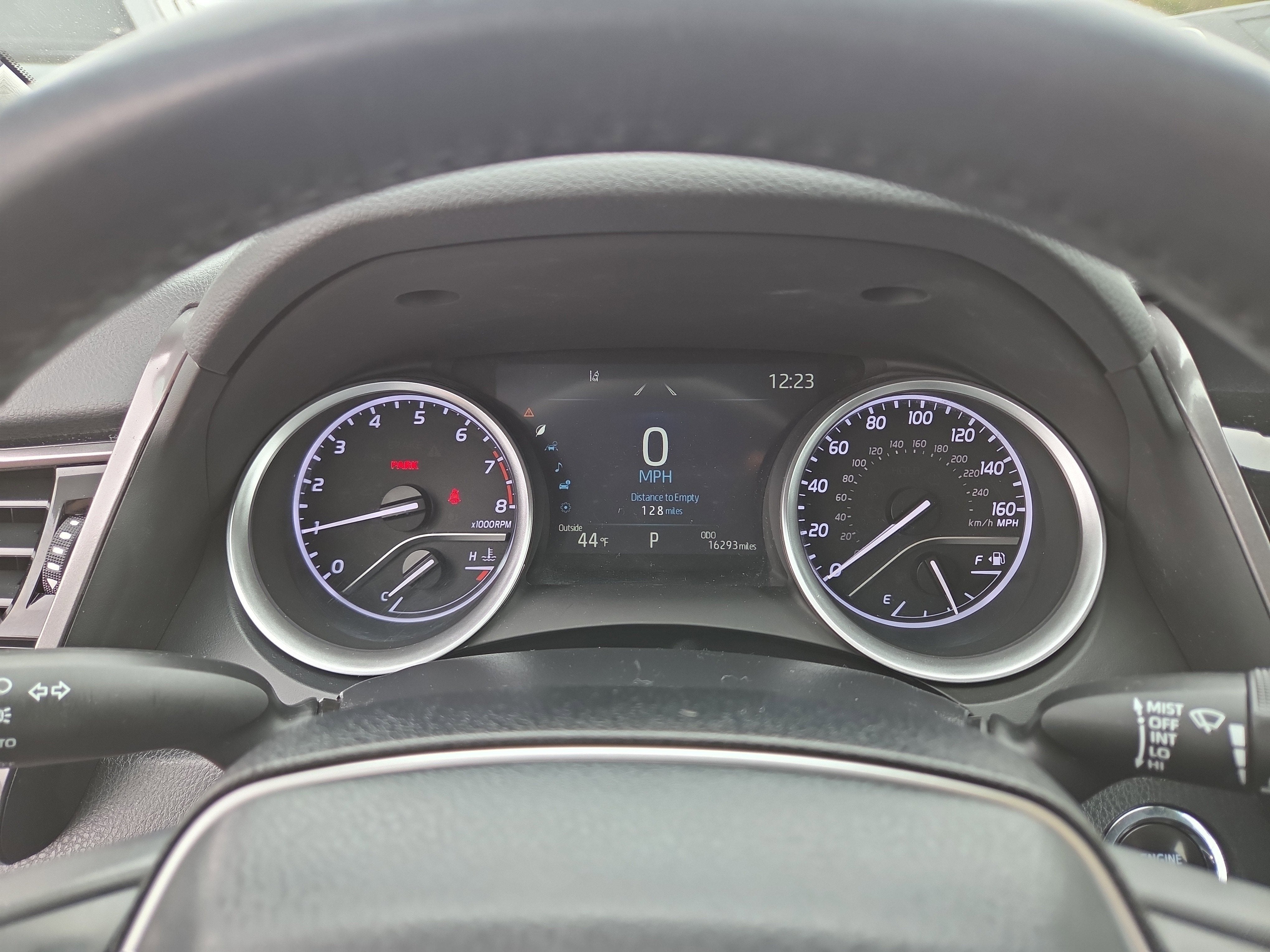 2023 Toyota Camry XLE