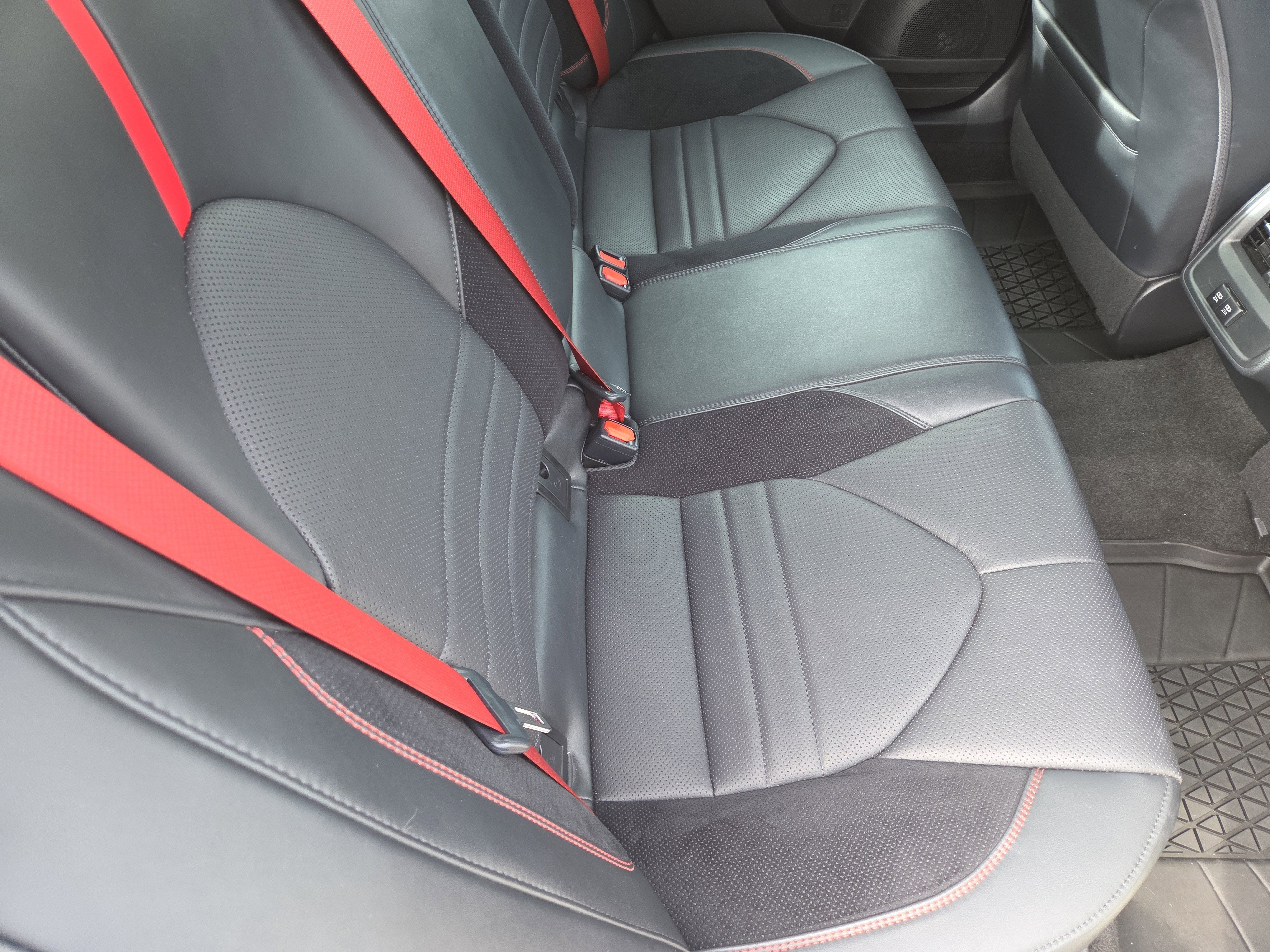 2020 Toyota Avalon TRD