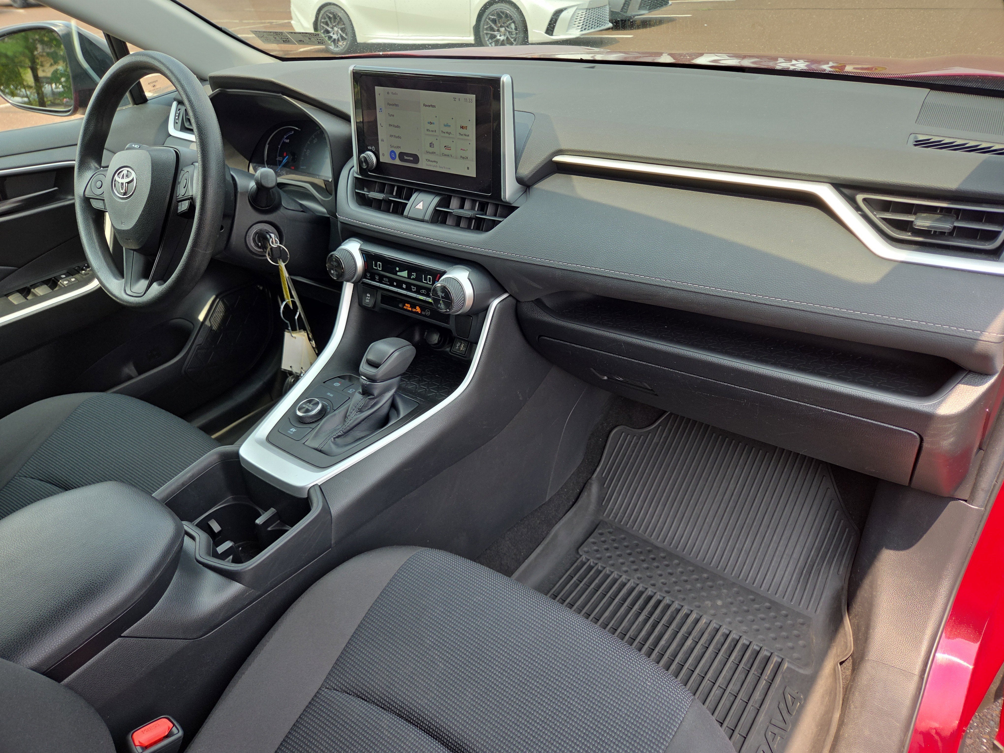 2023 Toyota RAV4 Hybrid LE