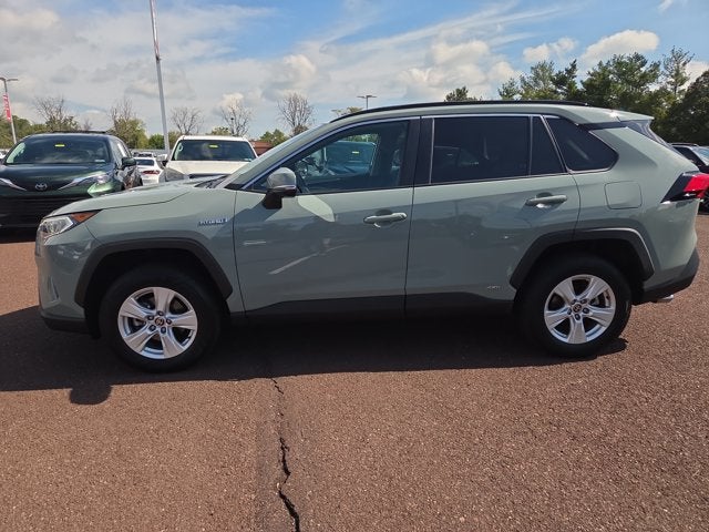 2021 Toyota RAV4 Hybrid XLE