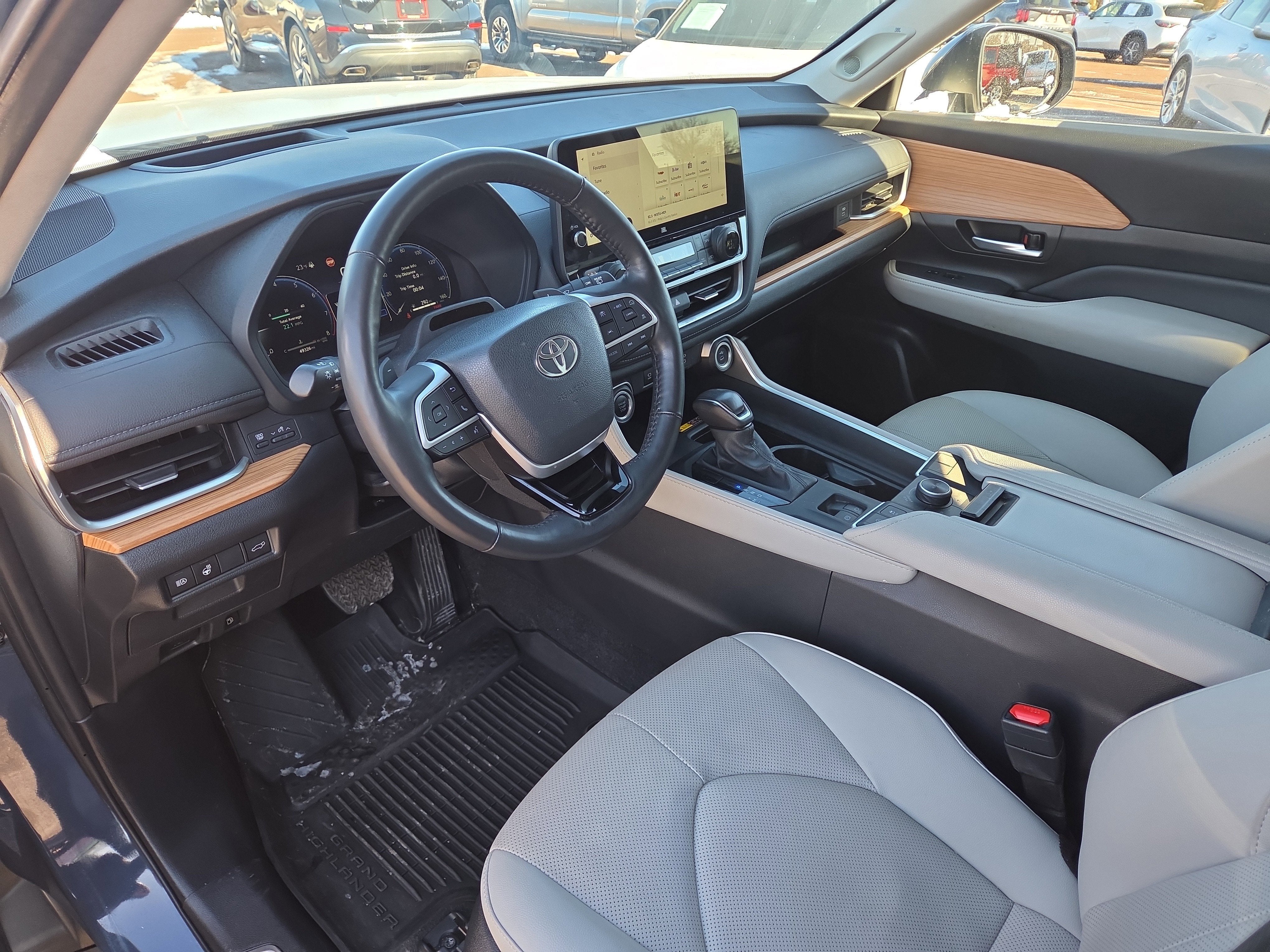 2024 Toyota Grand Highlander Platinum