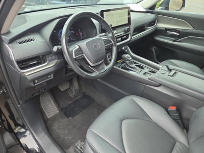 2025 Toyota Grand Highlander XLE