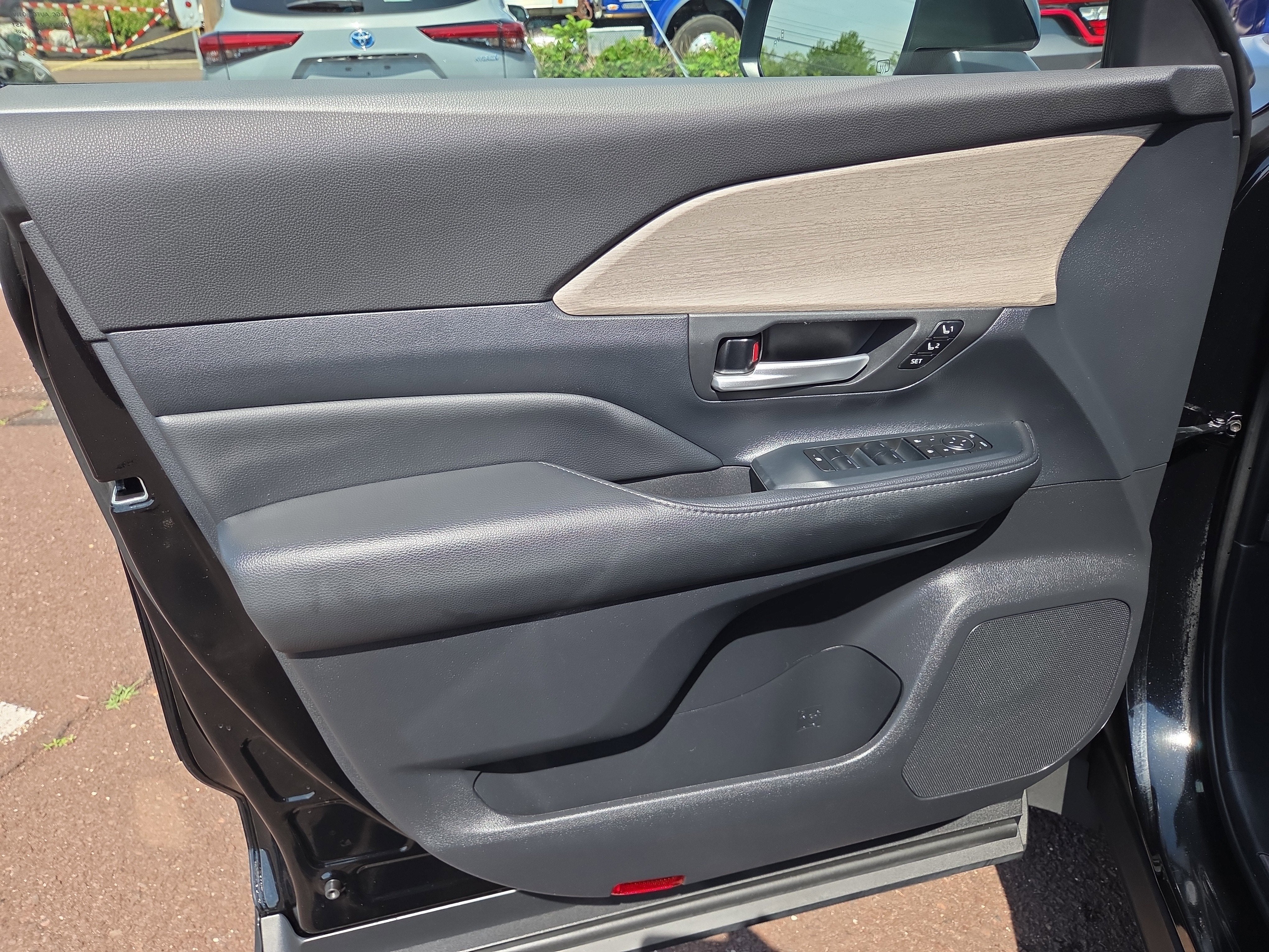 2025 Toyota Grand Highlander Hybrid Limited