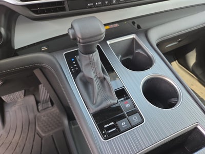 2025 Toyota Sienna LE