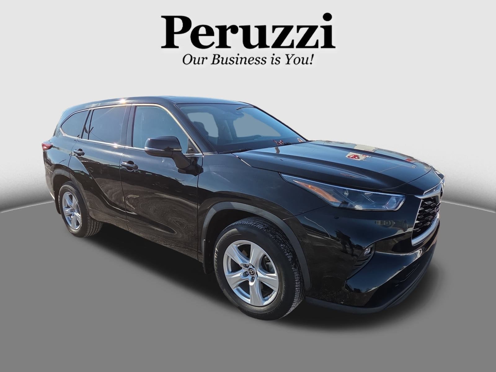 2022 Toyota Highlander LE