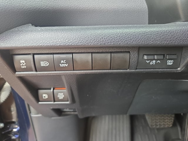 2023 Toyota Sienna XSE