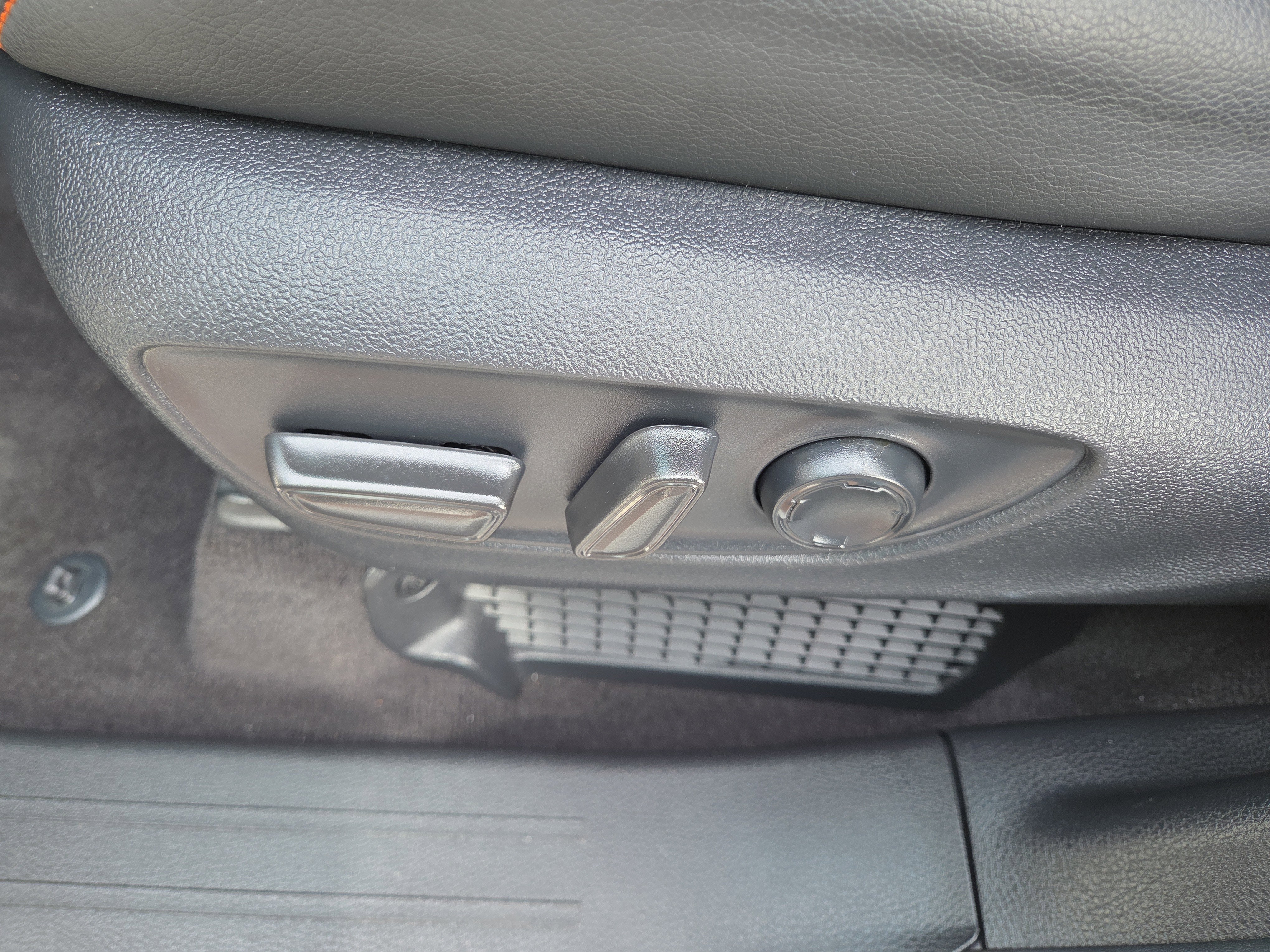 2023 Toyota Sienna XSE