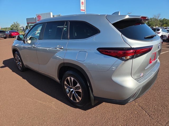 2023 Toyota Highlander Hybrid XLE