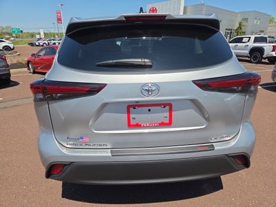 2024 Toyota Highlander LE