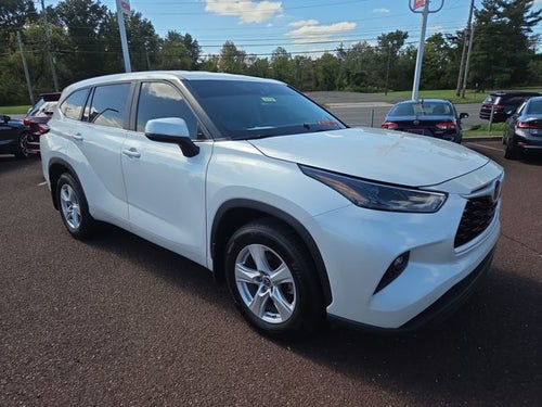 2023 Toyota Highlander LE