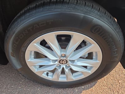 2023 Toyota Corolla Cross LE