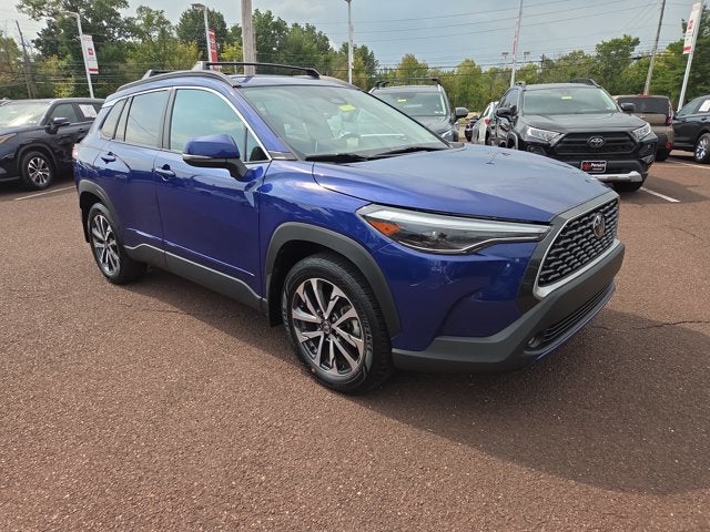 2024 Toyota Corolla Cross XLE