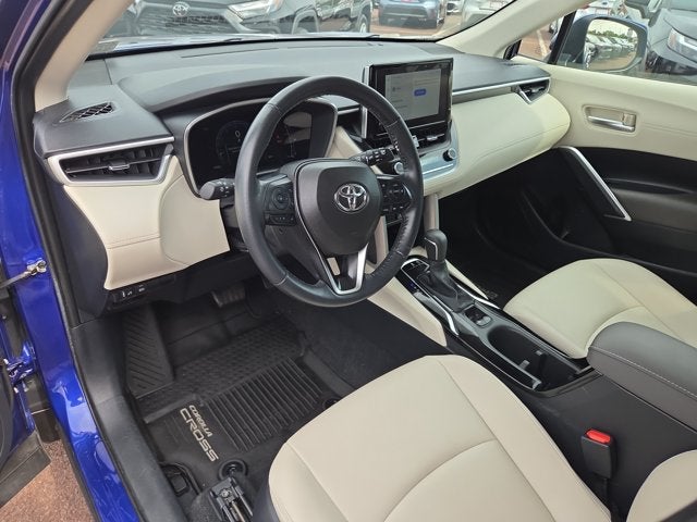 2024 Toyota Corolla Cross XLE
