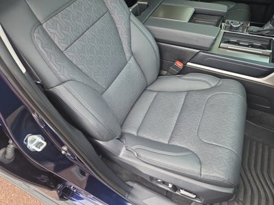 2024 Toyota Sequoia SR5