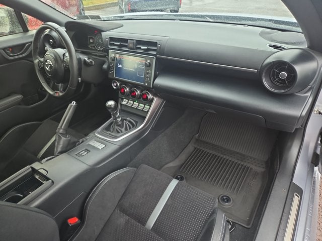 2024 Toyota GR86 Premium
