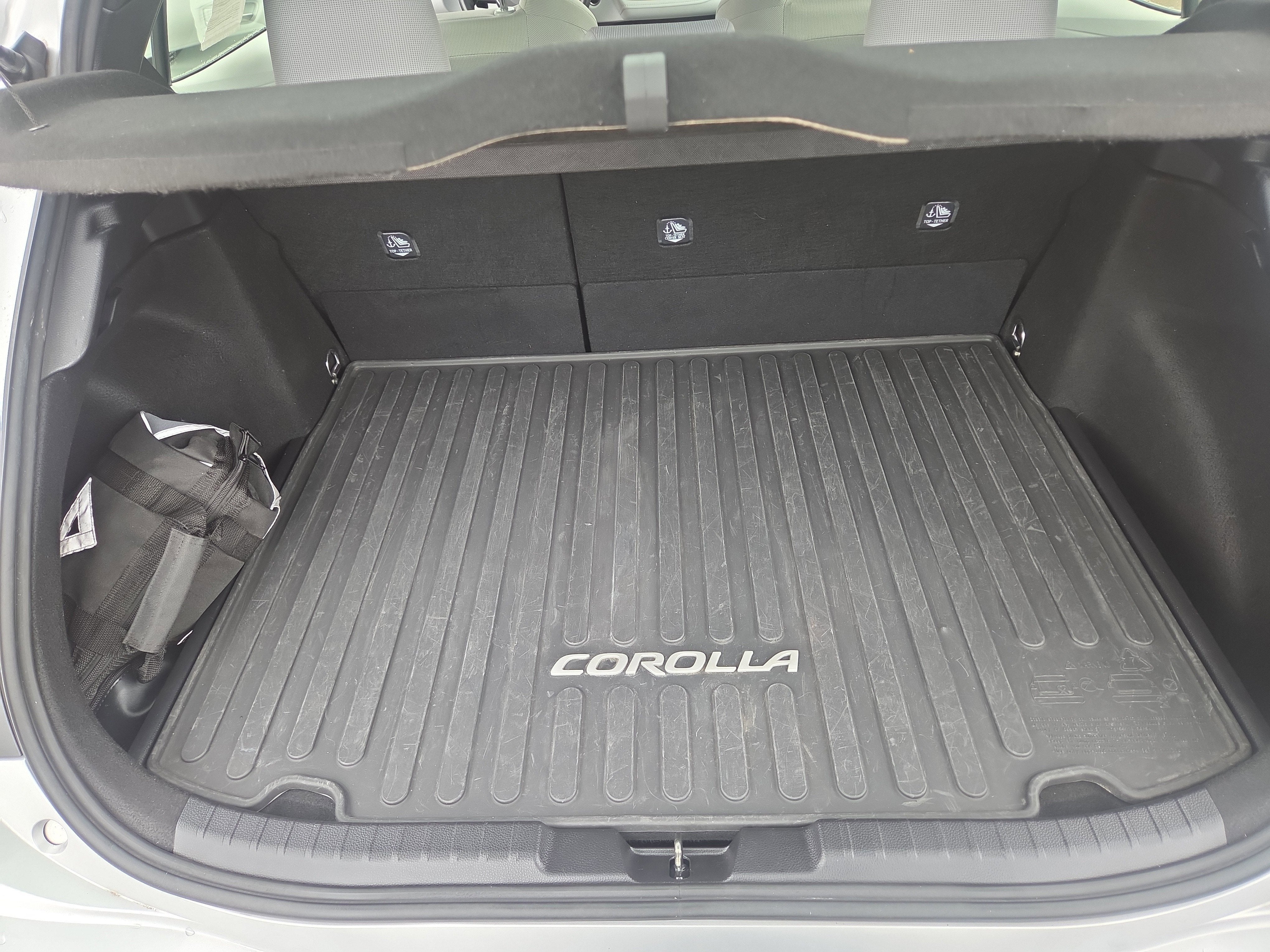 2023 Toyota Corolla Hatchback SE