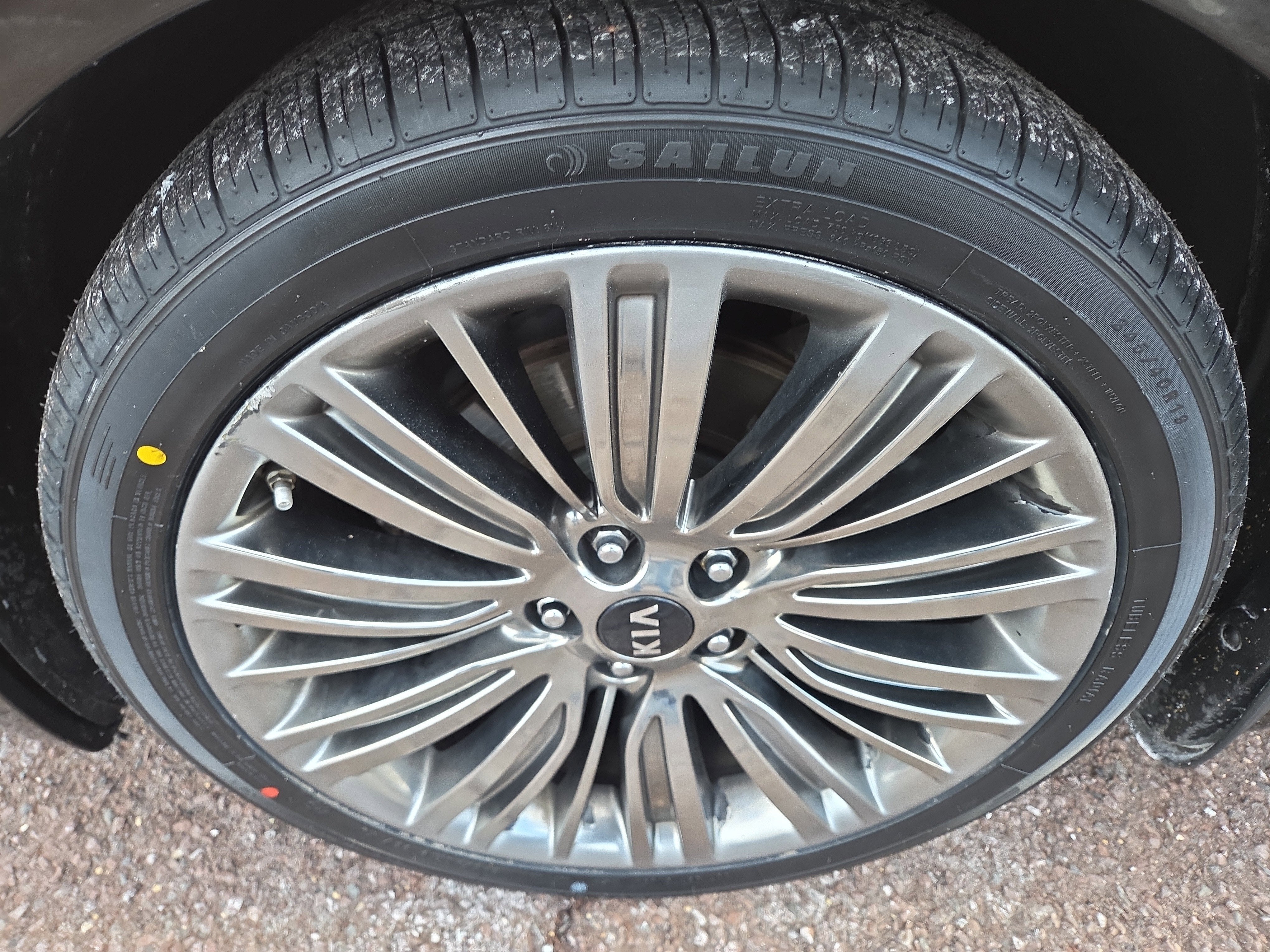 2014 Kia Cadenza Limited