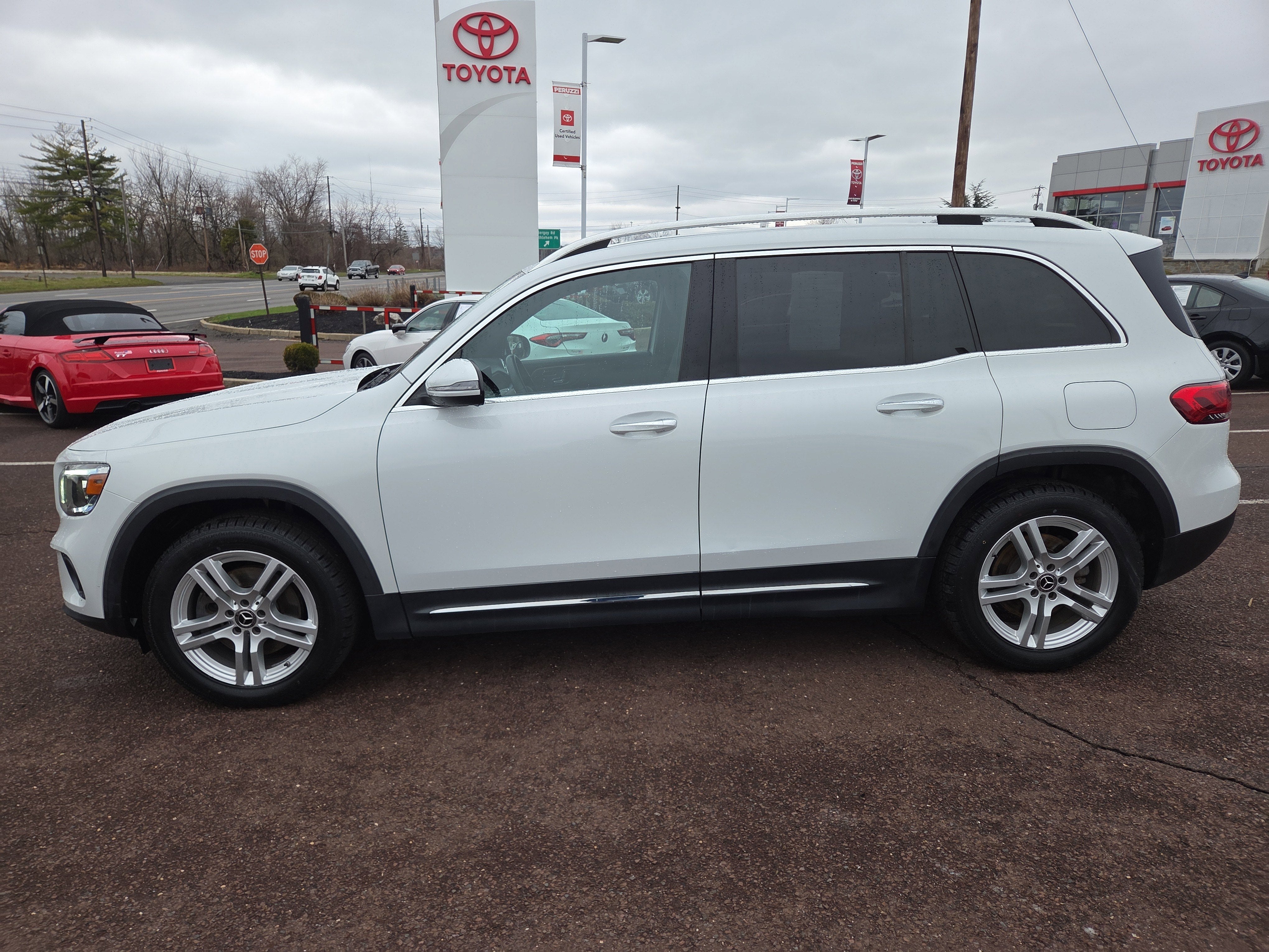 2020 Mercedes-Benz GLB 250 GLB 250