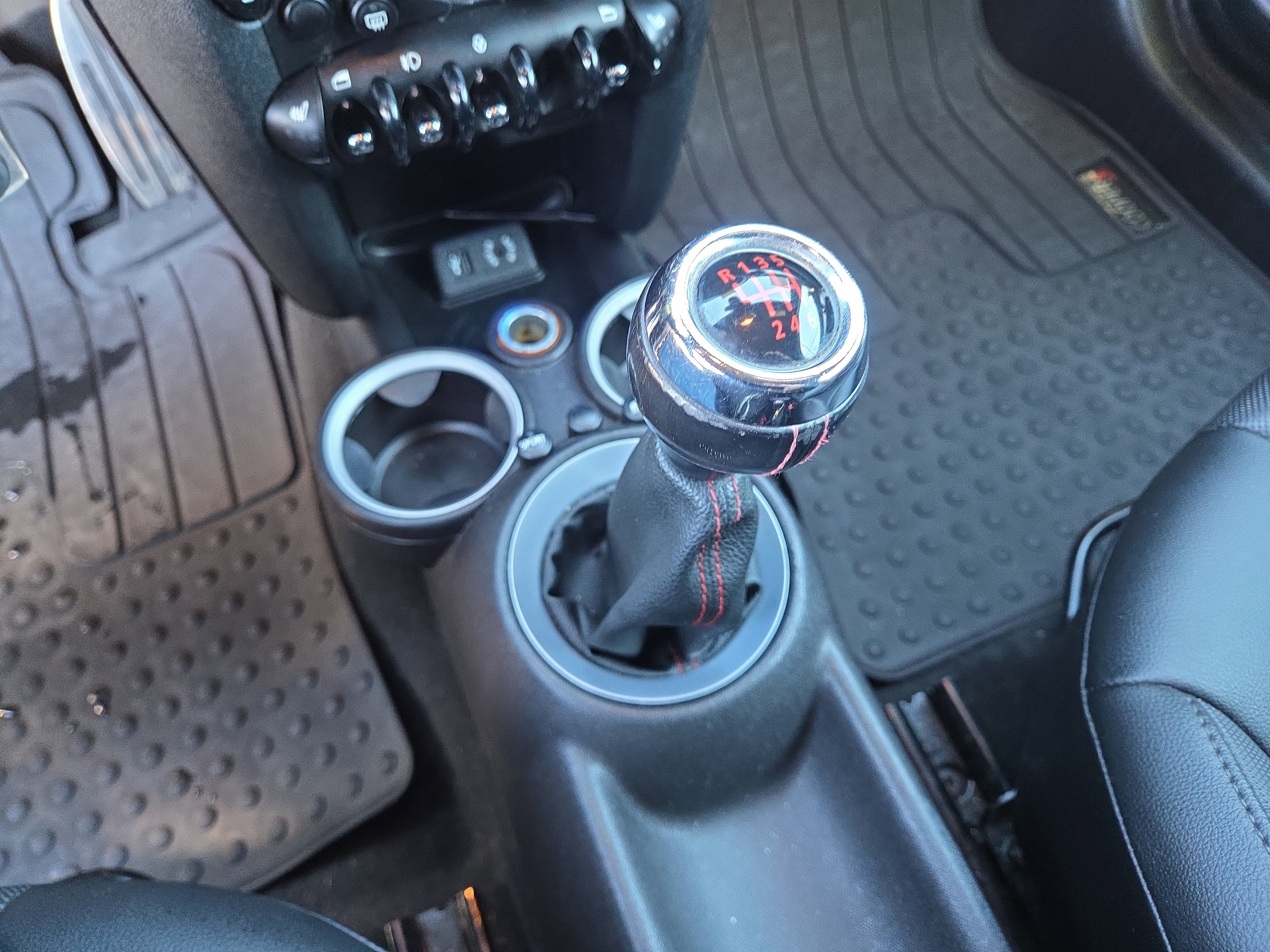 2015 MINI Roadster Cooper S