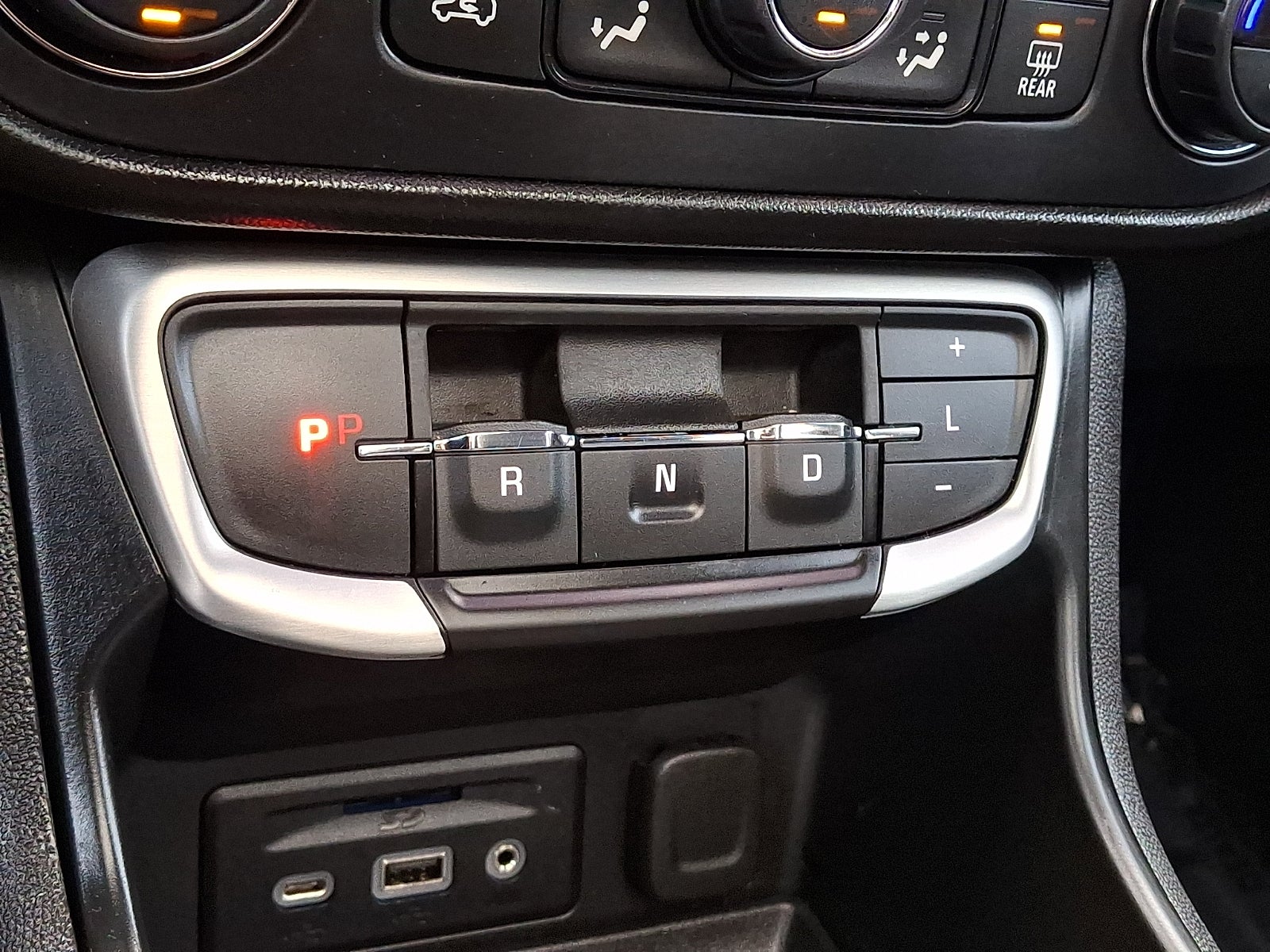 2022 GMC Terrain AWD SLT