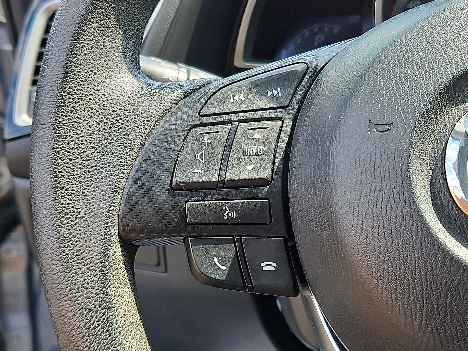2016 Mazda Mazda3 Hatchback i Sport